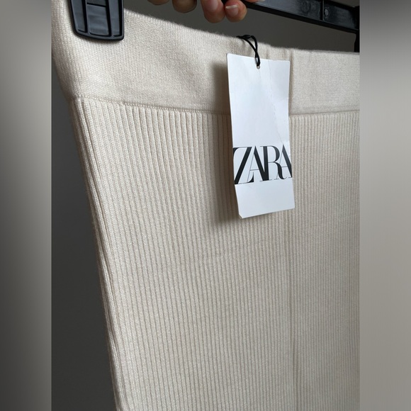 Zara ribbed KNIT stretch pencil midi skirt in Ecru cream neutral size S  NWT - Picture 11 of 15